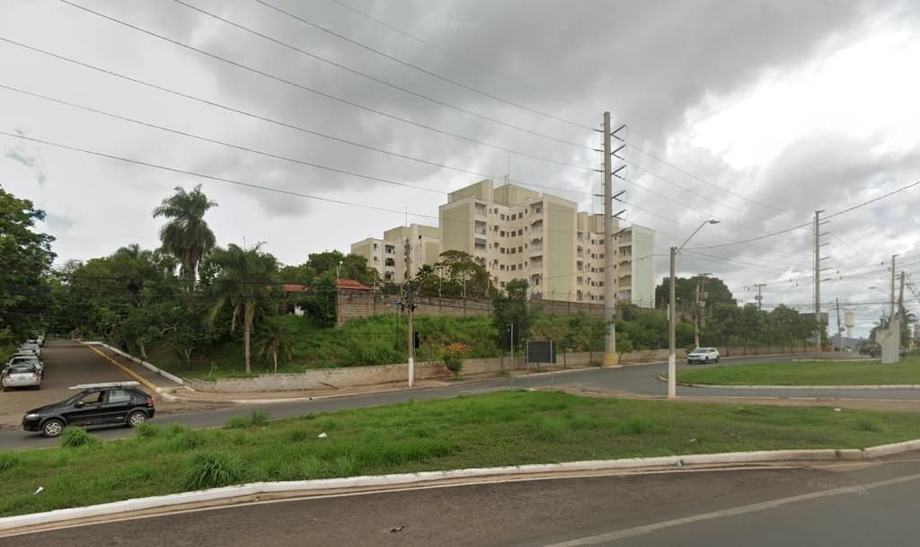 Foto 1 de 5: Apartamento em leilão em Cuiabá - MT — Apto 103m², no Edifício Solar Das Flores, Bairro Alvorada em Cuiabá/MT.