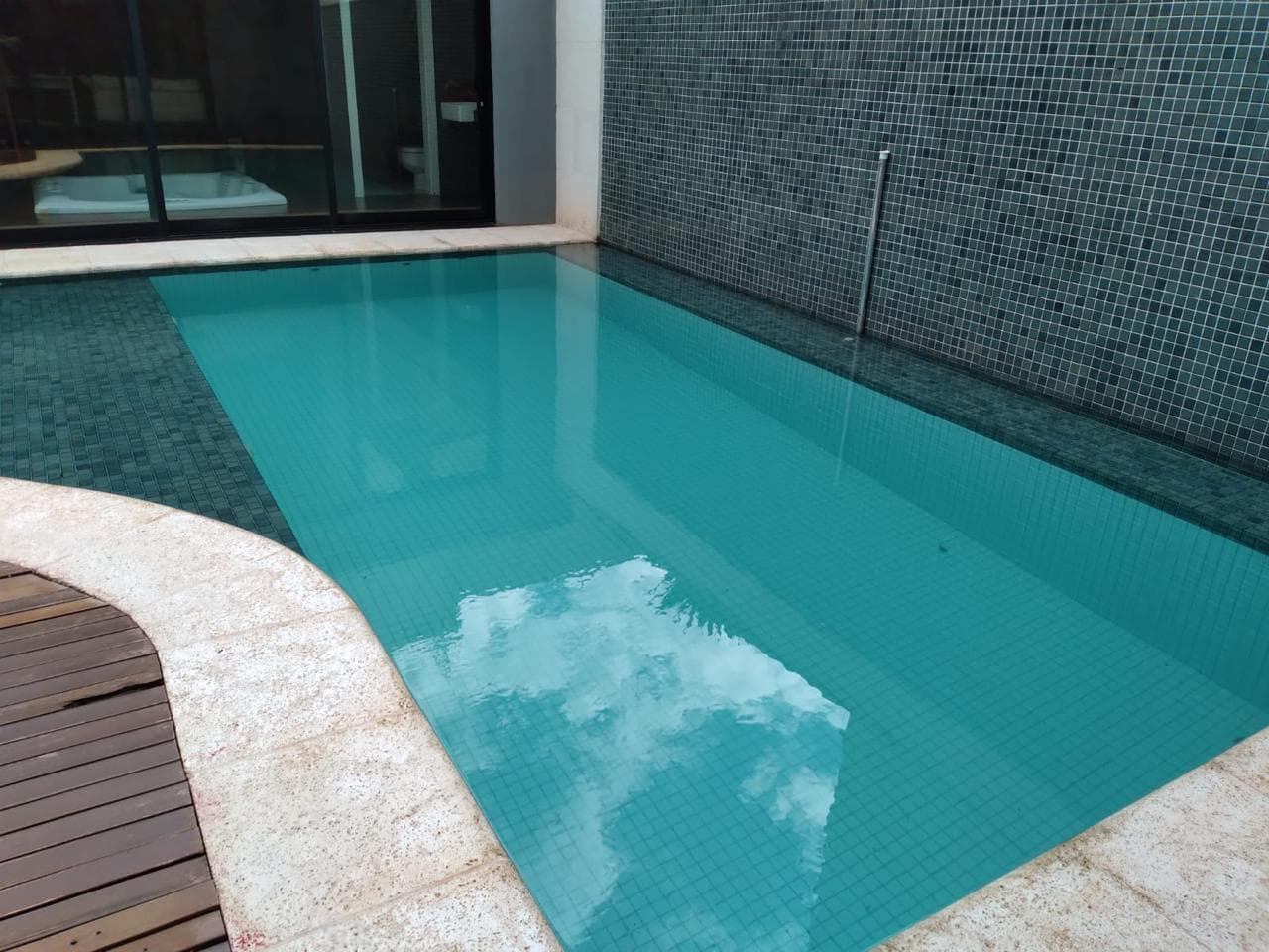 Foto 35 de 63: Casa em leilão em Marília - SP — CASA DE ALTO PADRÃO - JARDIM TROPICAL, MARILIA/SP - ÁREA DE 480m² - 4 SUÍTES, PISCINA AQUECIDA E SPA