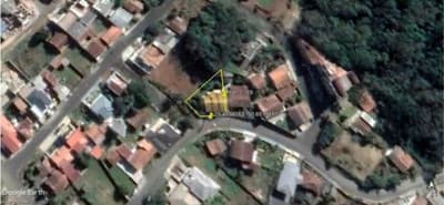 Foto 1 de 16: Terreno em leilão em Irati - PR — IMÓVEL URBANO COM ÁREA TOTAL DE 389.00m² - IRATI/PR