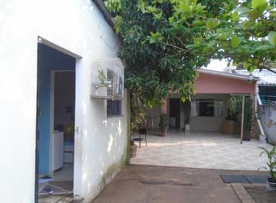 Foto 3 de 4: Casa em leilão em Foz Do Iguaçu - PR — Lote contendo duas casas, Foz do Iguaçu/PR
