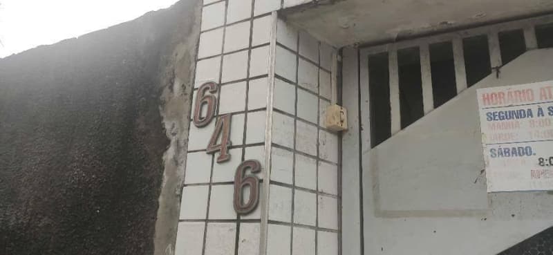 Foto 15 de 24: Casa em leilão em Fortaleza - CE, bairro Benfica — Casa 159m² com Terreno 288m² | Fortaleza-CE | Benfica - Próx Universidade Federal do Ceará, Metrô, Shopping Benfica e IFCE (Instituto Federal) - Financiamento até 420 Meses!