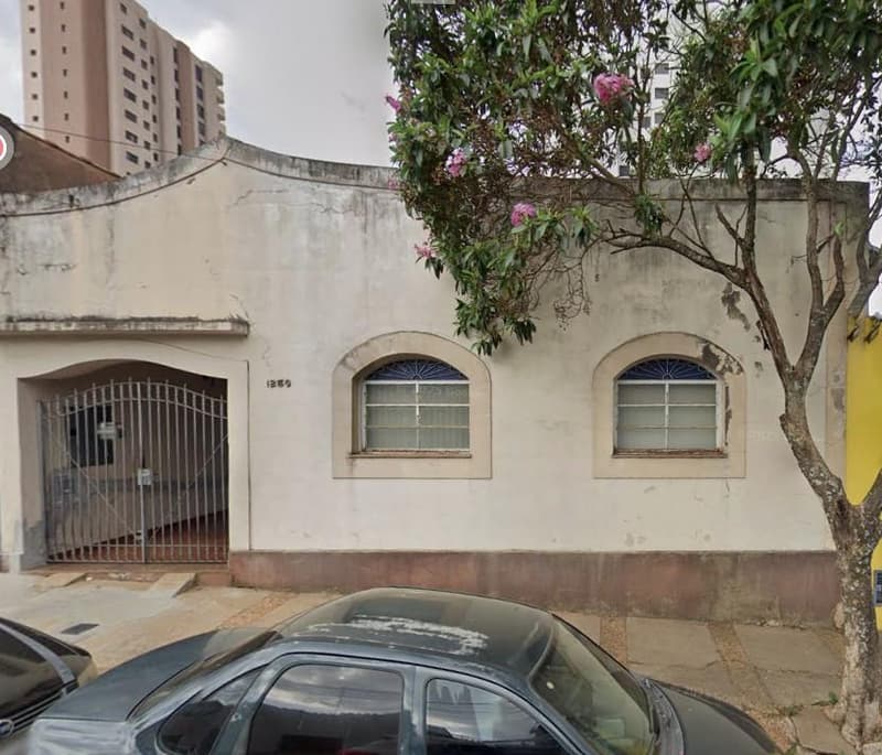 Casa em leilão em São Carlos - SP — Casa, A.T. 375m², A.C. 244m², 3 dorms, Vila Monteiro