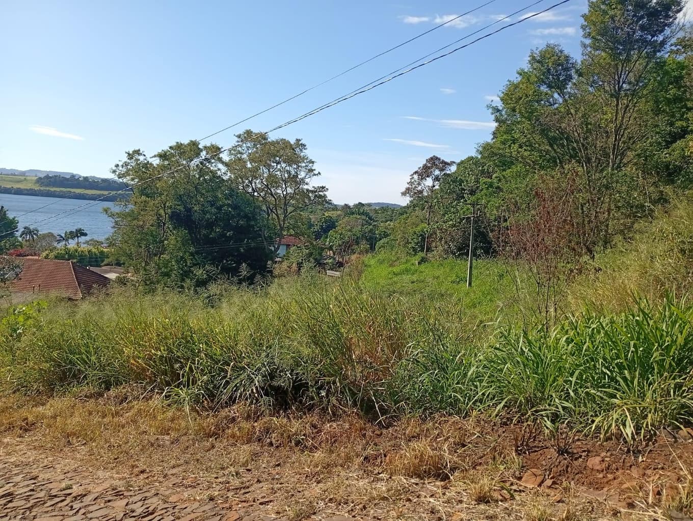 Foto 7 de 7: Terreno em leilão em Nova Prata Do Iguaçu - PR, bairro Distrito Turístico — LOTE URBANO Nº 10, QUADRA Nº 15 DO LOTEAMENTO ESTRELA DOURADA DO MUNICÍPIO DE NOVA PRATA DO IGUAÇU/PR ÁREA DE 2.102,75M²