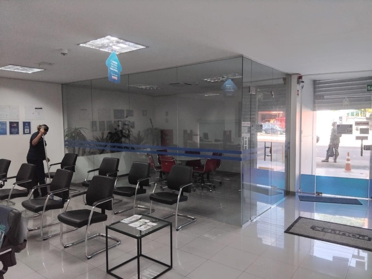 Foto 16 de 17: Comercial em leilão em Manaus - AM — Loja 435m², Desocupada no São Geraldo, Manaus/AM