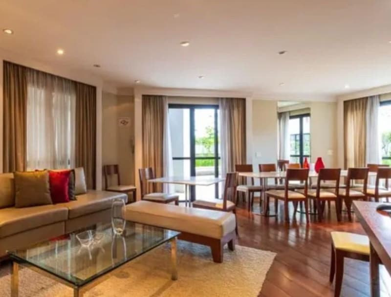 Foto 4 de 11: Apartamento em leilão em São Paulo - SP, bairro Vila Suzana — Apto 141m², 03 Vagas | Vila Suzana (Morumbi), São Paulo/SP - Oportunidade para Investimento ou Moradia! 42% de deságio sobre o valor de avaliação.