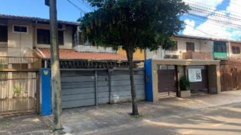 Foto 1 de 3: Casa em leilão em Goiânia - GO, bairro Santa Genoveva — Casa 180m² | Goiânia-GO | Santa Genoveva - Próximo ao Aeroporto de Goiânia
