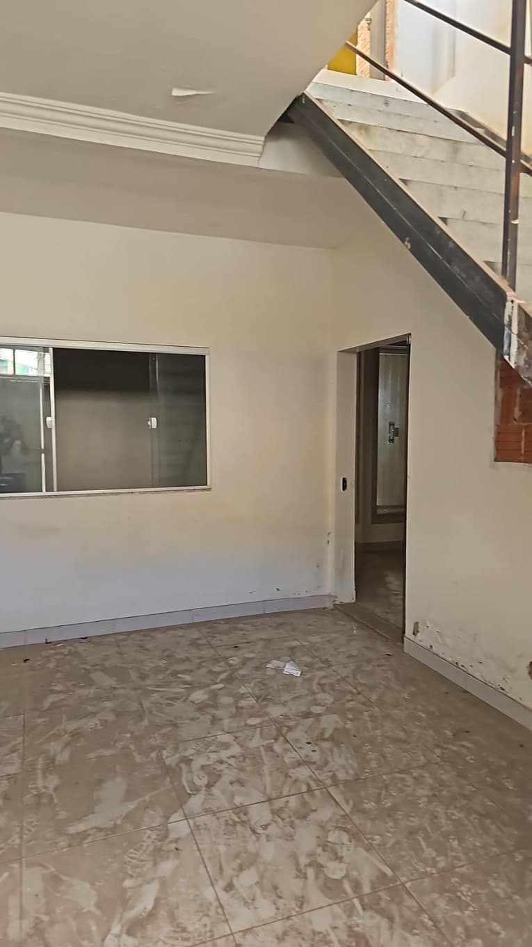 Foto 1 de 15: Casa em leilão em Irecê - BA, bairro São José — Casa, Irecê / BA