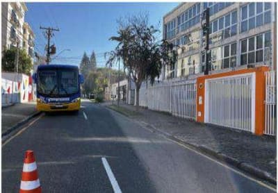 Foto 7 de 19: Casa em leilão em Curitiba - PR — Casa nº 01 com área construida de 109,51m² do Condomínio Residenal Vitória - Rua 21 de abril, 418 Alto da Glória Curitiba/PR.