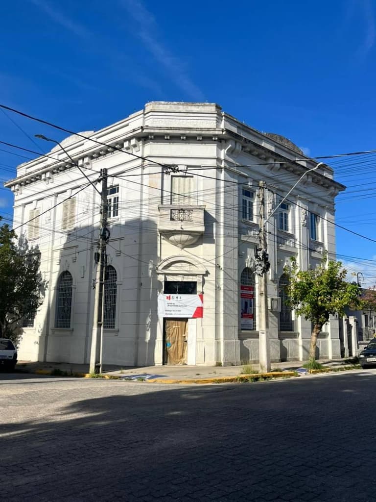 Foto 1 de 18: Apartamento em leilão em Santa Vitória Do Palmar - RS, bairro Centro — Ex-agência, Santa Vitória Do Palmar / RS