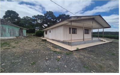 Foto 3 de 8: Terreno em leilão em São João Do Triunfo - PR — Terreno rural com área de 537.240,00m² , contendo 02 casa e dois galpões, situado na Localidade de Pinhalzinho, São João do Triunfo/PR