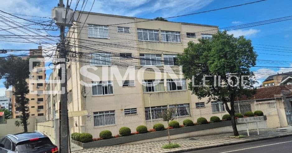 Foto 2 de 2: Apartamento em leilão em Curitiba - PR — Apartamento sob nº 101-A (cento e um - A), cadastrado na Prefeitura Municipal de Curitiba sob a indicação fiscal nº 11-043-032.000-9, com a área construída exclusiva de 95,2225m² e a área construída