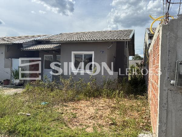 Casa em leilão em Itaboraí - RJ — ITABORAI/RJ, COND RES RESERVA DOS PASSAROS, VARIANTE DA ESTRADA ADEMAR FERREIRA TORRES, N. SN, FRACAO 06, QD J, AREA 1G, CS 06, CALUGE, CASA, 51,6M² DE ÁREA PRIVATIVA, 151,77M² DE ÁREA DO TERRENO, 2 Q