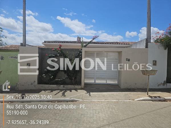 Casa em leilão em Santa Cruz Do Capibaribe - PE — SANTA CRUZ DO CAPIBARIBE/PE, RUA PROJETADA N. 08, N. 81, QD C, LT 27, CASA, 46,3M² DE ÁREA PRIVATIVA, 148,2M² DE ÁREA DO TERRENO, 2 QTS, A.SERV, WC, SL, COZINHA, IPTU: 677308, MATRÍCULA: 28521, OFÍCIO