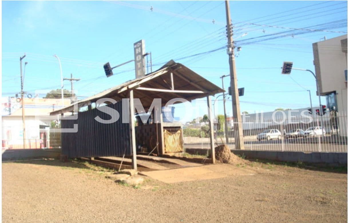 Foto 4 de 5: Terreno em leilão em Palmas - PR — IMÓVEL, um lote de terreno, situado no quadro urbano de Palmas/PR, Av. Clevelândia esquina com a rua 7 de Setembro, no aumento verificado no quadrante Sul, medindo 624m², correspondente ao lote nº 204