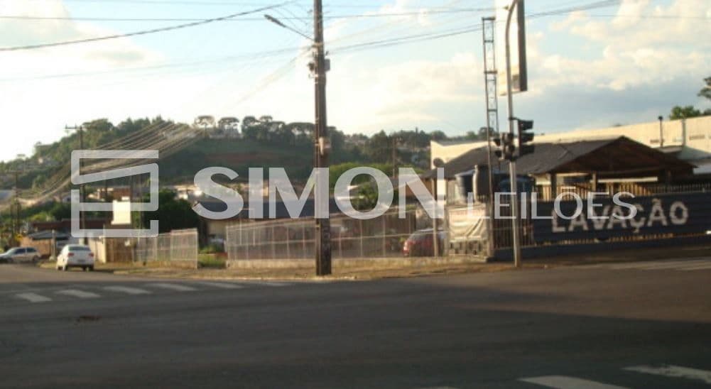 Foto 5 de 5: Terreno em leilão em Palmas - PR — IMÓVEL, um lote de terreno, situado no quadro urbano de Palmas/PR, Av. Clevelândia esquina com a rua 7 de Setembro, no aumento verificado no quadrante Sul, medindo 624m², correspondente ao lote nº 204