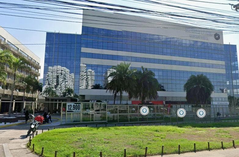 Foto 1 de 2: Comercial em leilão em Rio De Janeiro - RJ, bairro Barra 04 — SALA NA BARRA 04 - AV DAS AMÉRICAS, 12.900/301/2
