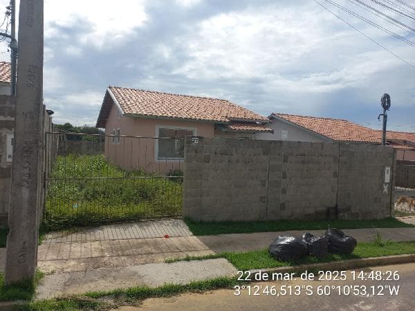 Casa em leilão em Iranduba - AM — Casa 52,3m², 2 dormitório(s), 4 vaga(s) na garagem -, IRANDUBA AM