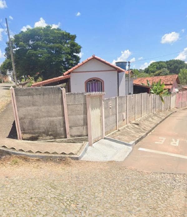 Casa em leilão em São Gonçalo Do Pará - MG — Casa 69m², 2 dormitório(s), 1 vaga(s) na garagem - , SAO GONCALO DO PARA MG