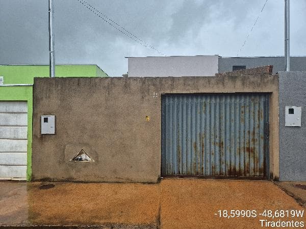 Casa em leilão em Tupaciguara - MG — Casa 61,77m², 2 dormitório(s), 1 vaga(s) na garagem - , TUPACIGUARA MG