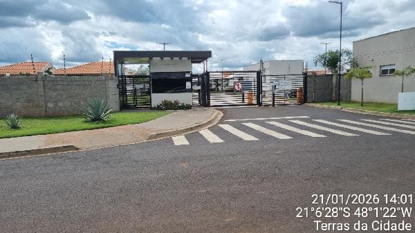 Foto 2 de 3: Casa em leilão em Votuporanga - SP, bairro Jardim dos Ypes — Casa 74,9m², 1 dormitório(s), 2 vaga(s) na garagem - JARDIM DOS YPES, VOTUPORANGA SP