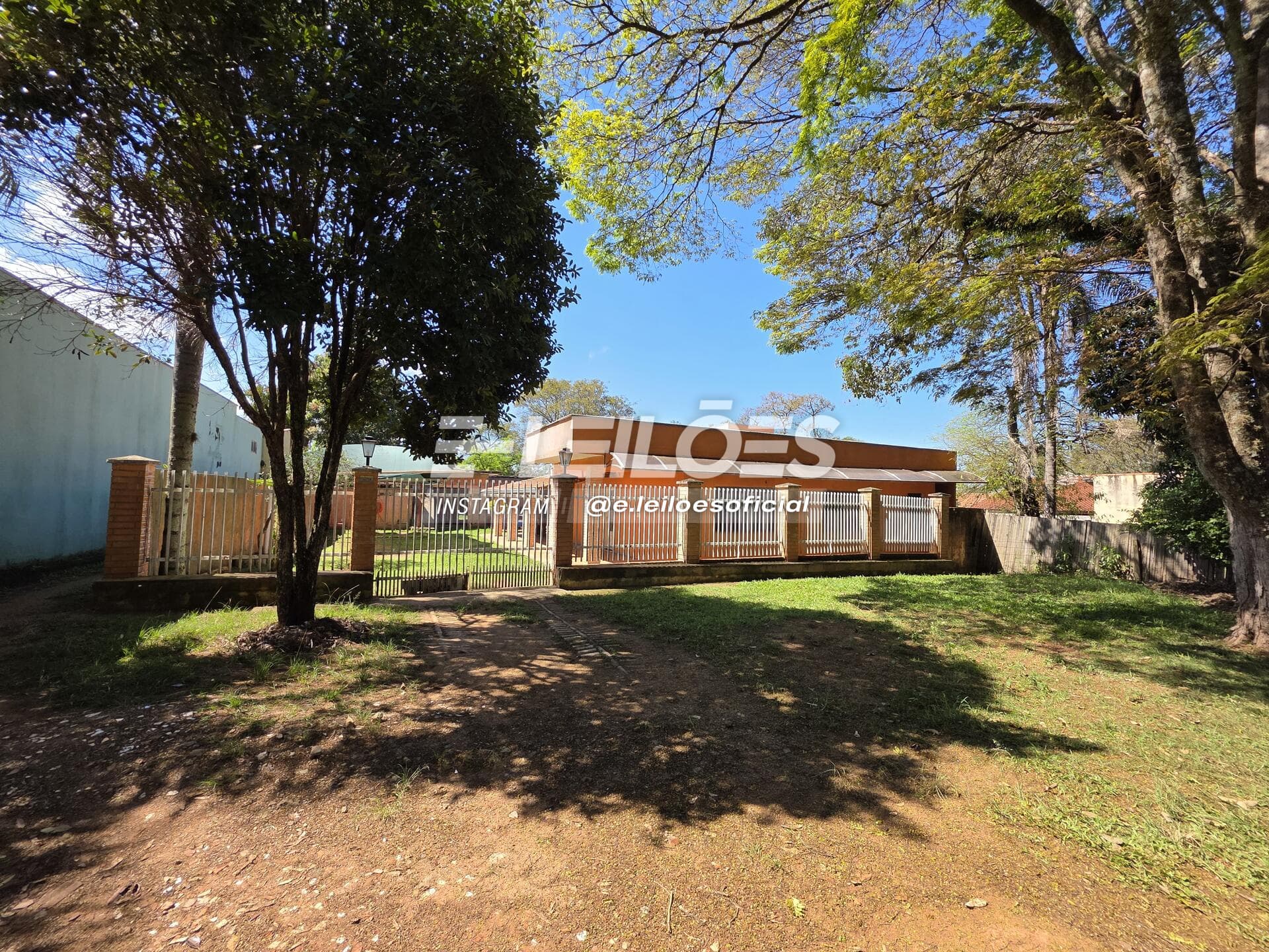 Foto 3 de 12: Casa em leilão em Avaré - SP — Casa de veraneio área de 510m² - Avaré/SP
