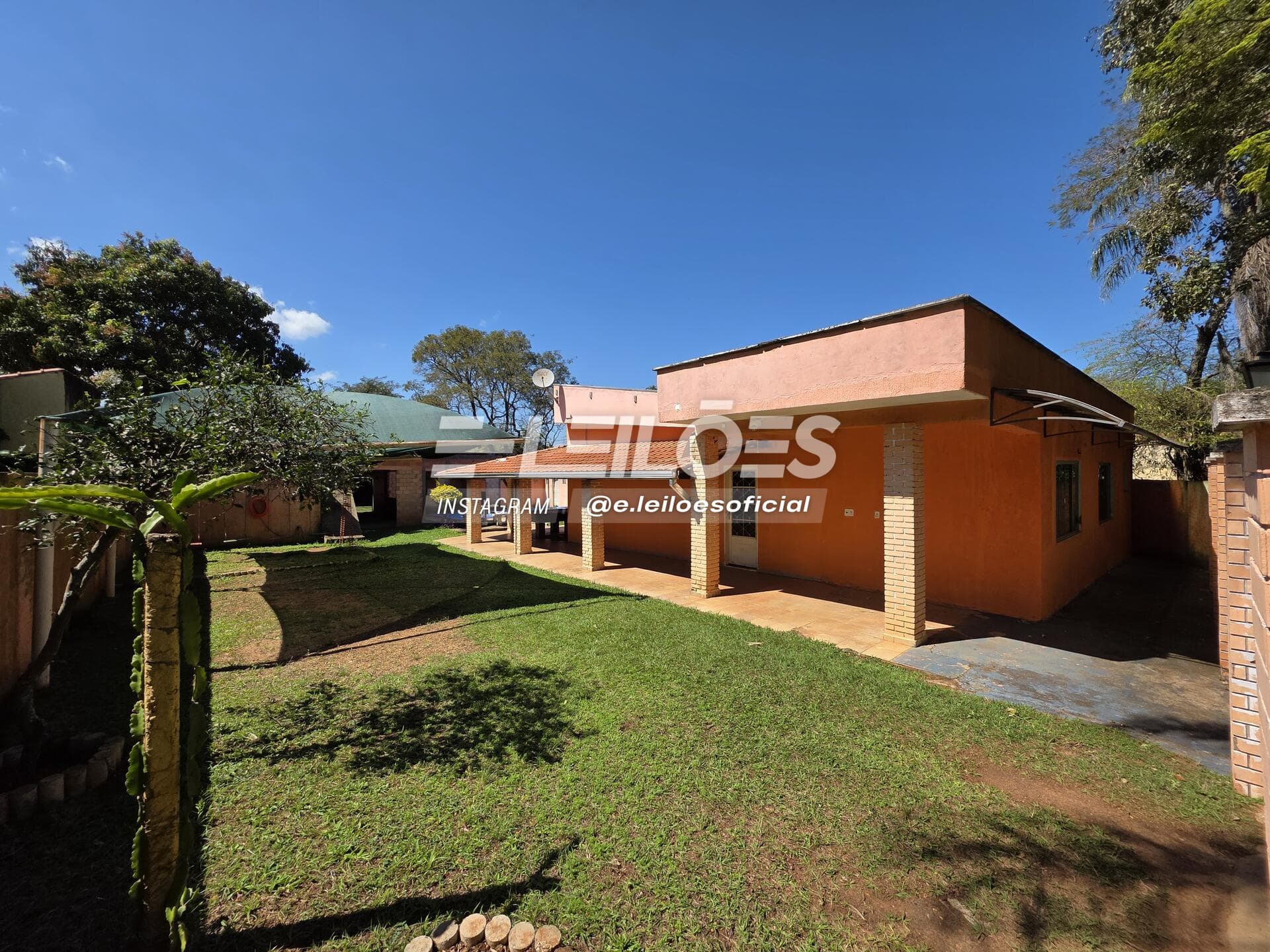 Foto 5 de 12: Casa em leilão em Avaré - SP — Casa de veraneio área de 510m² - Avaré/SP
