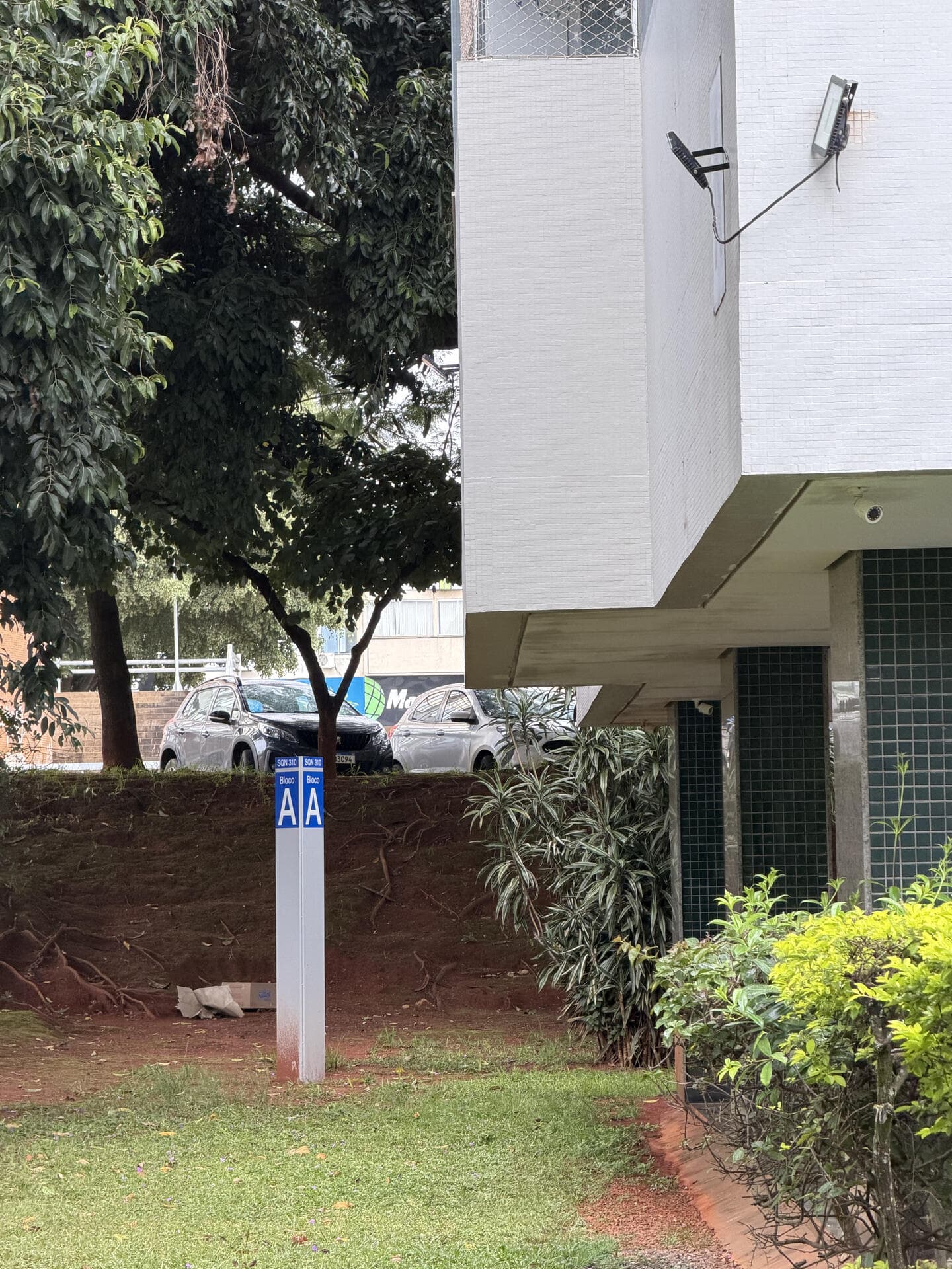 Foto 6 de 6: Apartamento em leilão em Brasília - DF, bairro Asa Norte — Apto. área total 77,20m² - Brasília/DF