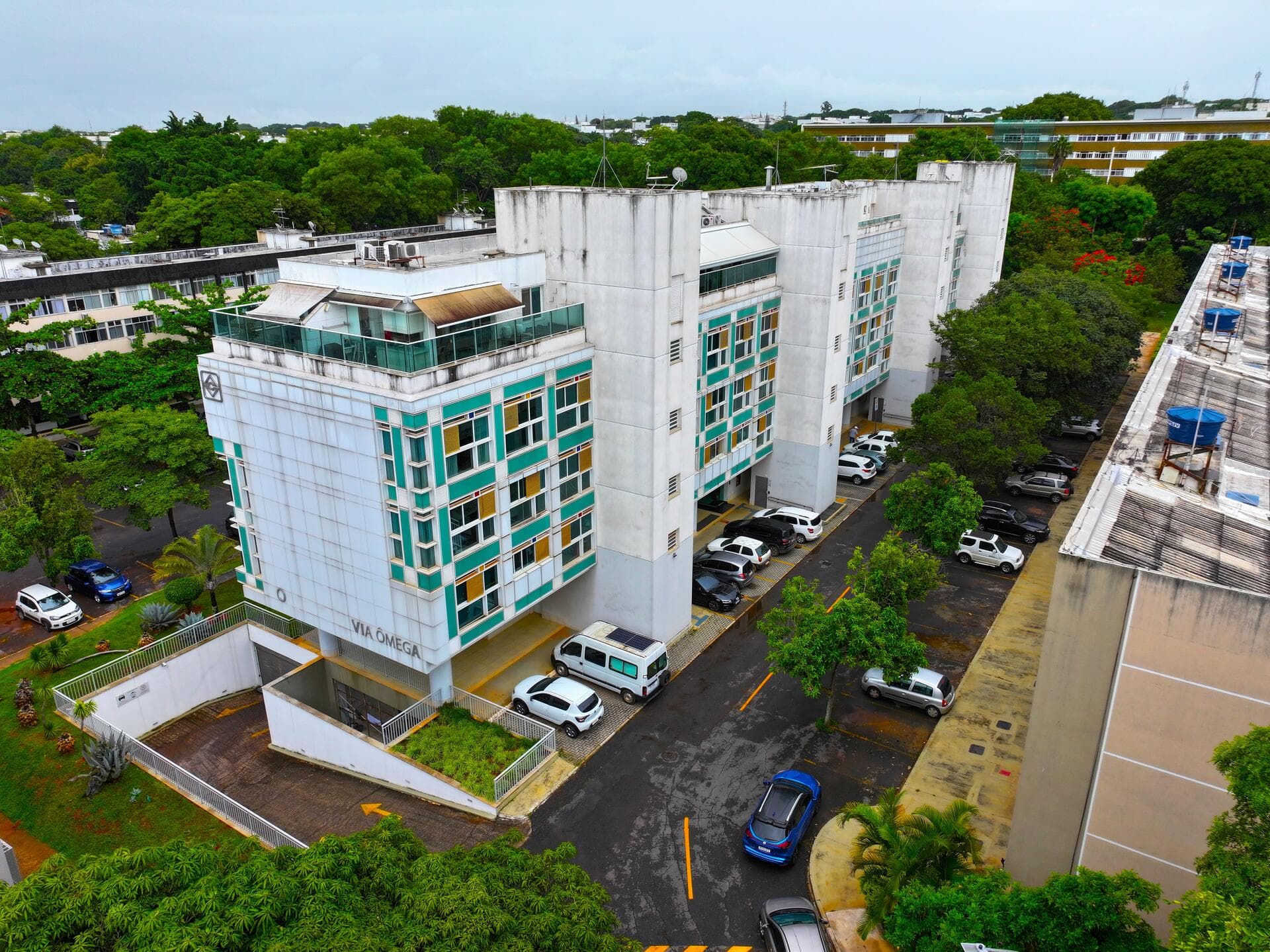 Apartamento em leilão em Brasília - DF, bairro Asa Sul — Apto. área total 237,95m² - Brasília/DF