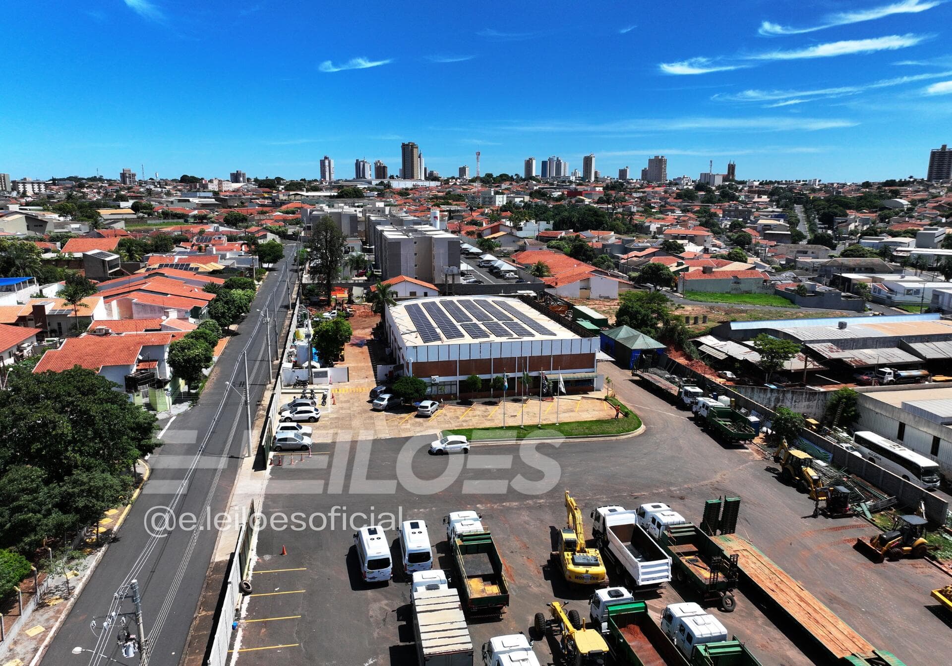 Comercial em leilão em Votuporanga - SP, bairro Jardim Botura — Parte Ideal 50% do imóvel Comercial/Industrial, área total 6.758,72m² - Votuporanga/SP