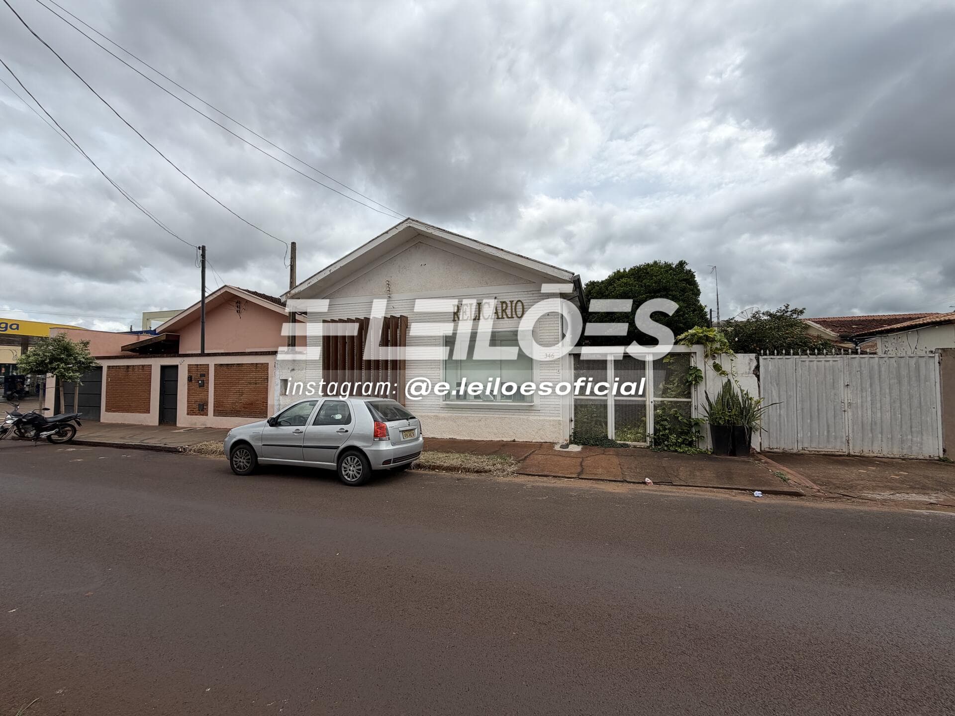 Casa em leilão em Orlândia - SP, bairro Centro — Parte Ideal 50% do imóvel, área total do terreno 348m² - Centro - Orlândia/SP