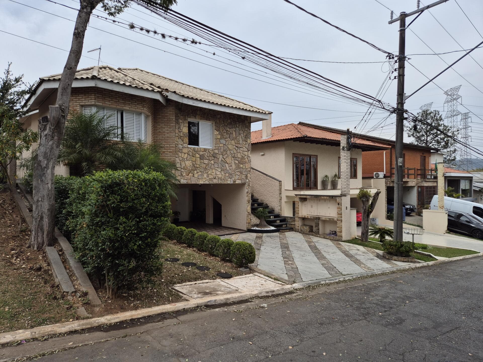 Foto 3 de 34: Casa em leilão em Santana De Parnaíba - SP — Imóvel no Alphaville Residencial 9 - Santana de Parnaíba SP