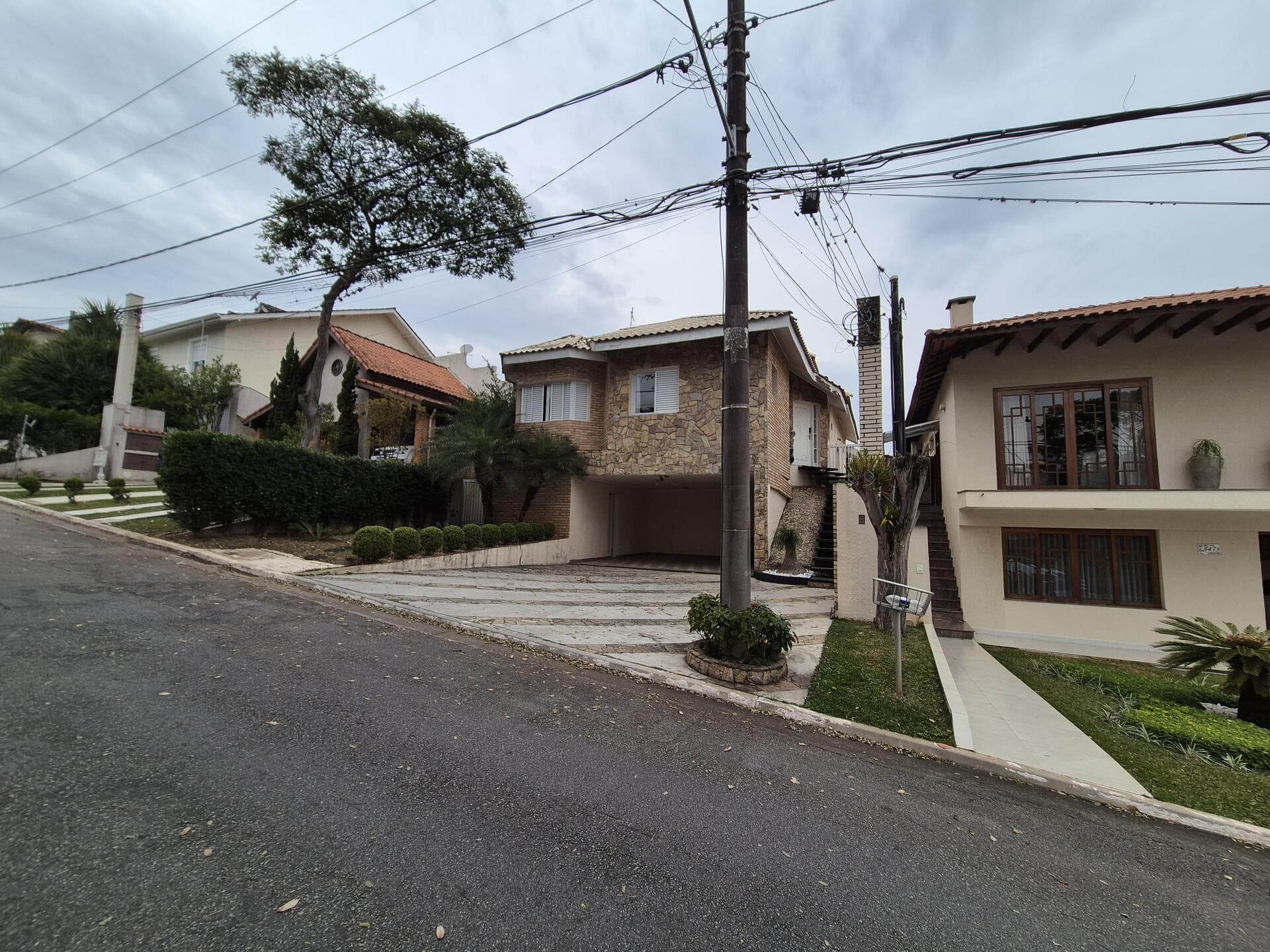 Foto 7 de 34: Casa em leilão em Santana De Parnaíba - SP — Imóvel no Alphaville Residencial 9 - Santana de Parnaíba SP