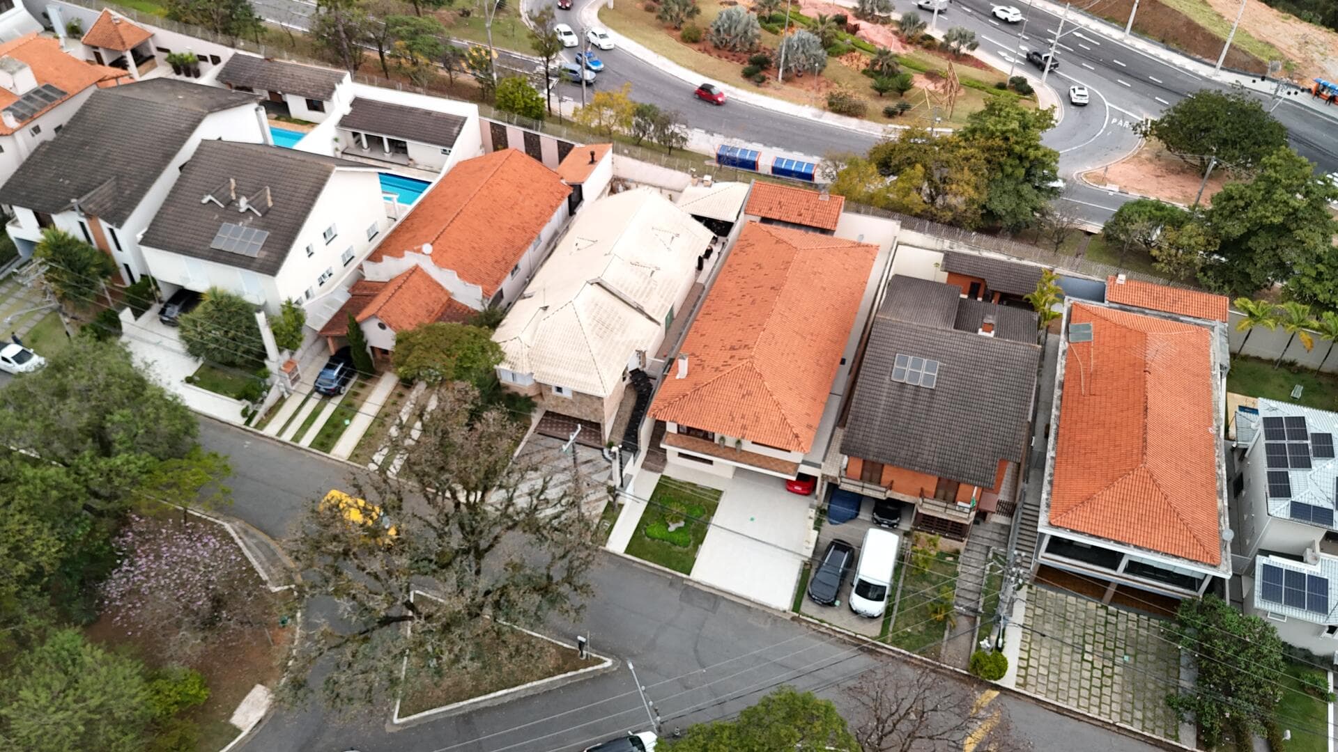 Foto 12 de 34: Casa em leilão em Santana De Parnaíba - SP — Imóvel no Alphaville Residencial 9 - Santana de Parnaíba SP