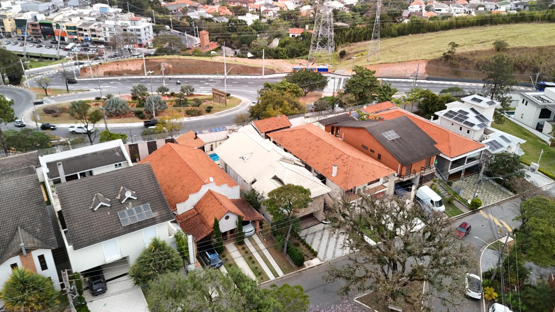 Foto 14 de 34: Casa em leilão em Santana De Parnaíba - SP — Imóvel no Alphaville Residencial 9 - Santana de Parnaíba SP