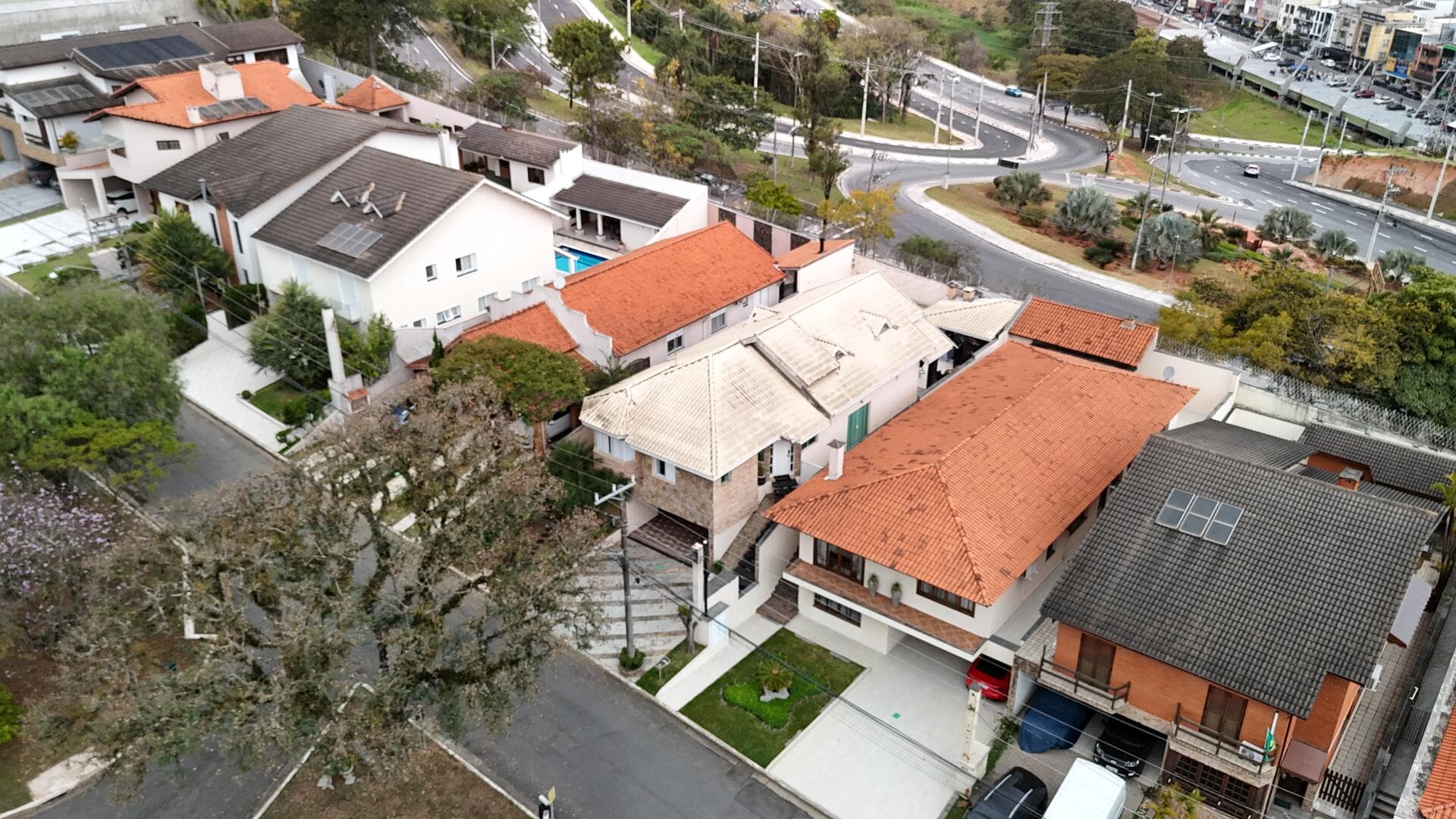 Foto 15 de 34: Casa em leilão em Santana De Parnaíba - SP — Imóvel no Alphaville Residencial 9 - Santana de Parnaíba SP