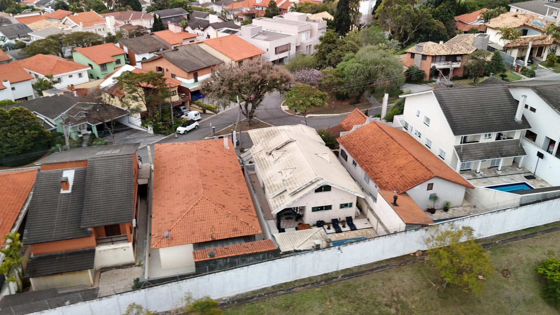 Foto 16 de 34: Casa em leilão em Santana De Parnaíba - SP — Imóvel no Alphaville Residencial 9 - Santana de Parnaíba SP