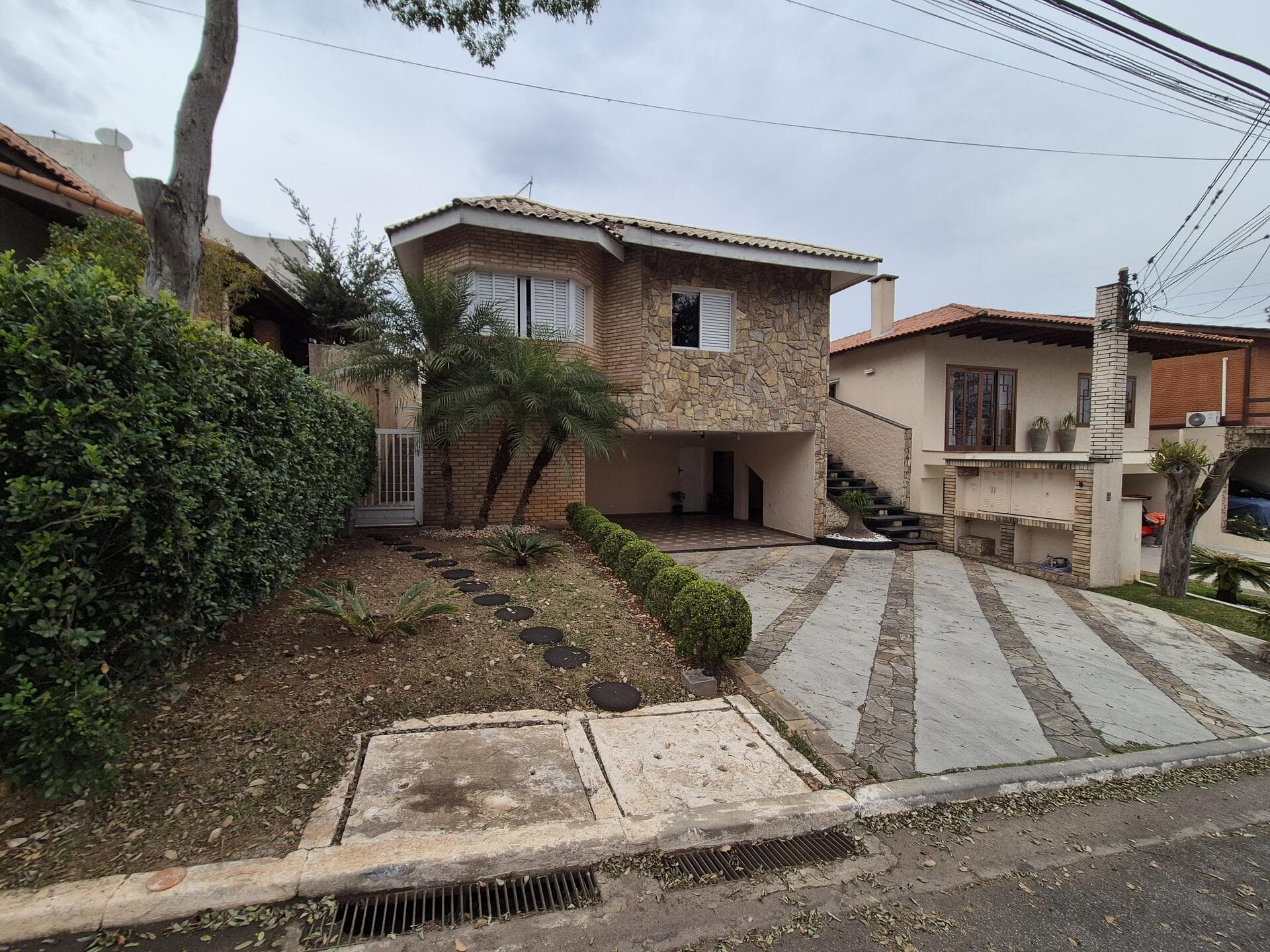 Foto 19 de 34: Casa em leilão em Santana De Parnaíba - SP — Imóvel no Alphaville Residencial 9 - Santana de Parnaíba SP