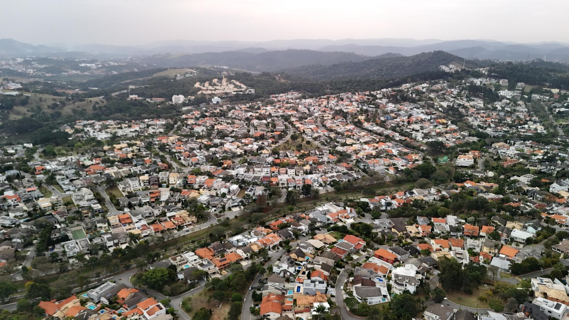 Foto 31 de 34: Casa em leilão em Santana De Parnaíba - SP — Imóvel no Alphaville Residencial 9 - Santana de Parnaíba SP
