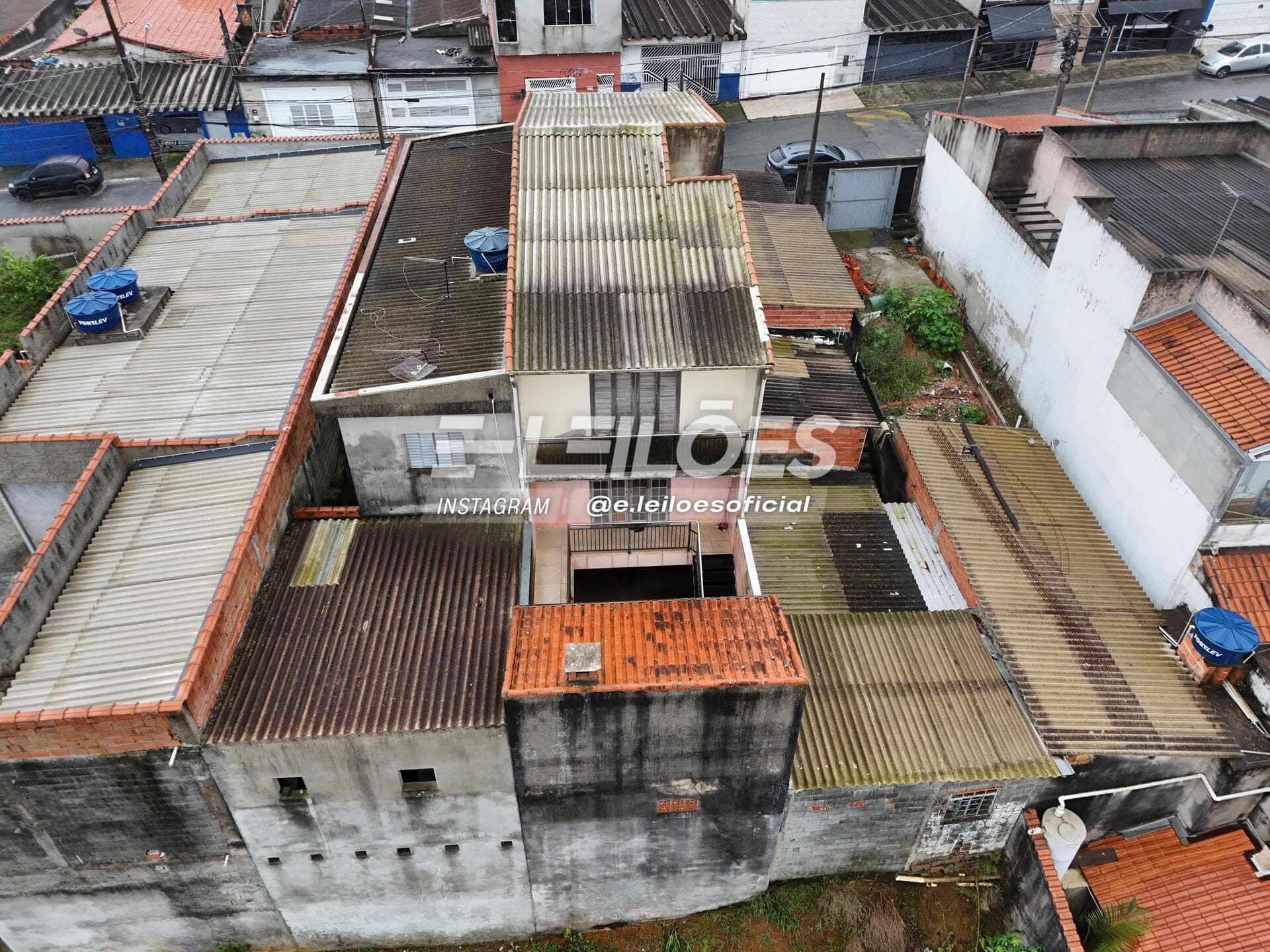 Foto 19 de 24: Casa em leilão em Suzano - SP, bairro Jardim Leblon — Imóvel, área de 170m² - Suzano SP