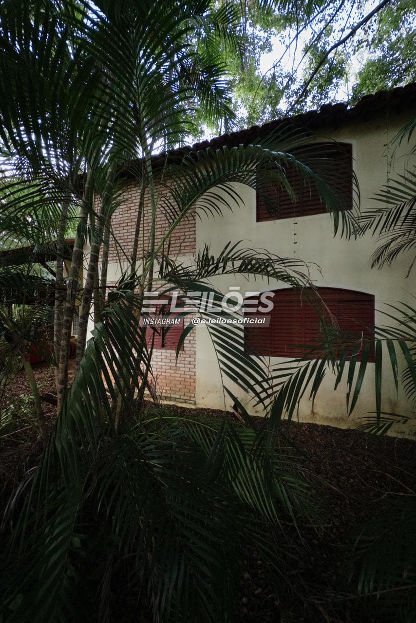 Foto 30 de 35: Casa em leilão em Brasília - DF, bairro Setor de Mansões — Imóvel residencial em condomínio, área total de 2.857,14m² - Brasília/DF