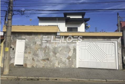Foto 1 de 4: Casa em leilão em Mogi Das Cruzes - SP, bairro Vila Lavínia — Residencial, área total de 500m², área construída de 314m² - Vila Lavínia – Mogi das Cruzes/SP