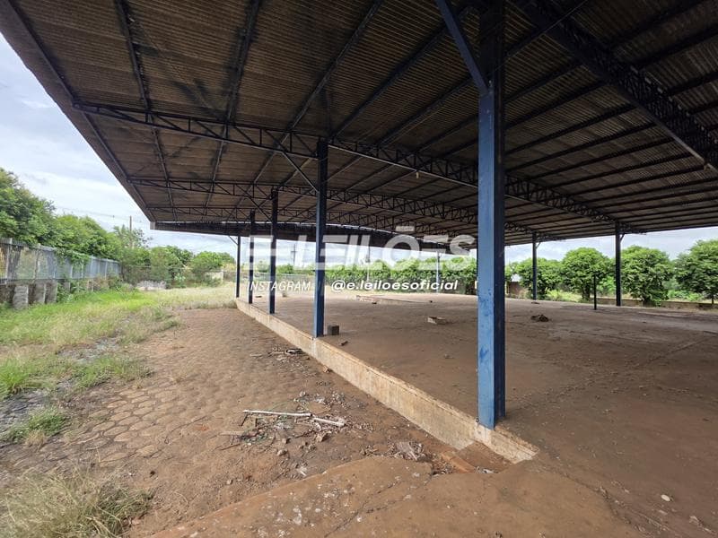 Foto 23 de 41: Comercial em leilão em Fernandópolis - SP, bairro Jardim Iguatemy — Galpão, área de 8.258,15m² - Jardim Iguatemi – Fernandópolis/SP
