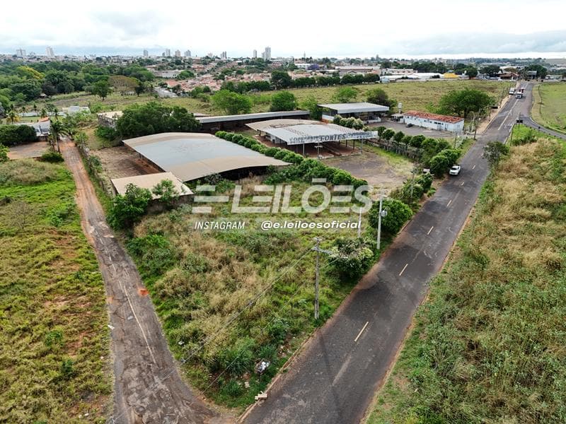 Foto 31 de 41: Comercial em leilão em Fernandópolis - SP, bairro Jardim Iguatemy — Galpão, área de 8.258,15m² - Jardim Iguatemi – Fernandópolis/SP