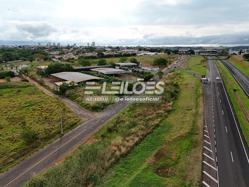 Foto 32 de 41: Comercial em leilão em Fernandópolis - SP, bairro Jardim Iguatemy — Galpão, área de 8.258,15m² - Jardim Iguatemi – Fernandópolis/SP