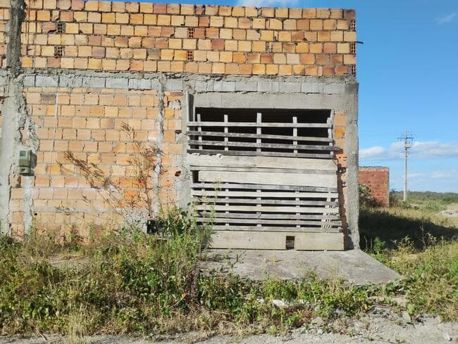 Foto 3 de 3: Terreno em leilão em Feira De Santana - BA, bairro Asa Branca — Lote Nº 77, Quadra "c" - Parque Progresso