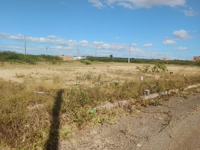 Foto 3 de 3: Terreno em leilão em Feira De Santana - BA, bairro Asa Branca — Lote Nº 08, Quadra "d" - Parque Progresso