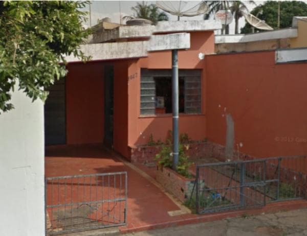 Comercial em leilão em Monte Alto - SP, bairro Centro — Casa Em Monte Alto