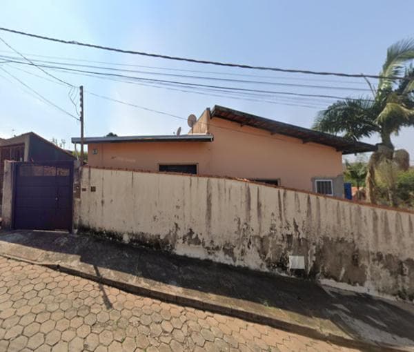 Casa em leilão em Avaré - SP — Casa Em Avaré Com 160,70 M²