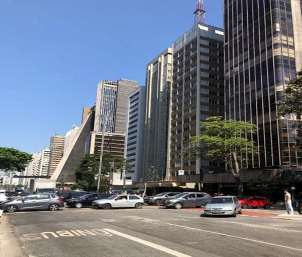 Comercial em leilão em São Paulo - SP, bairro Bela Vista — Loja Na Avenida Paulista Com 47,37 M²