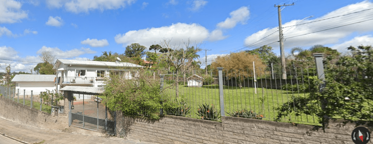 Foto 7 de 9: Comercial em leilão em Bento Gonçalves - RS, bairro Santo Antão — TERRENO DE 1.049,13m² COM PRÉDIO DE ALVENARIA RESIDENCIAL COM ÁREA DE 253,96m² EM BENTO GONÇALVES